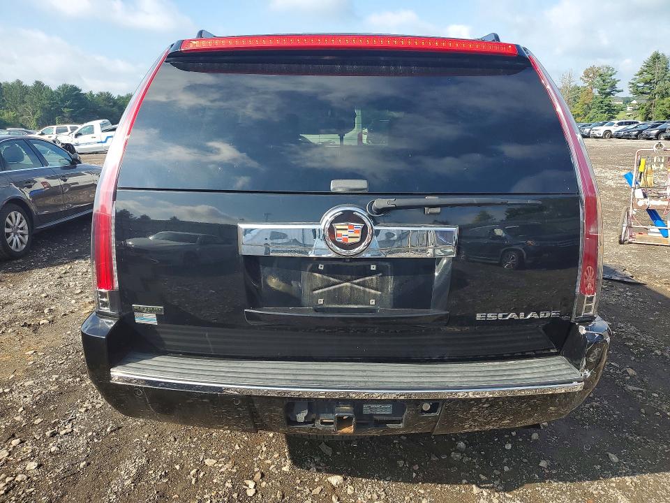 2011 Cadillac Escalade მანქანა იყიდება აუქციონზე, vin: 1GYS4AEF7BR307769, აუქციონის ნომერი: 63724666