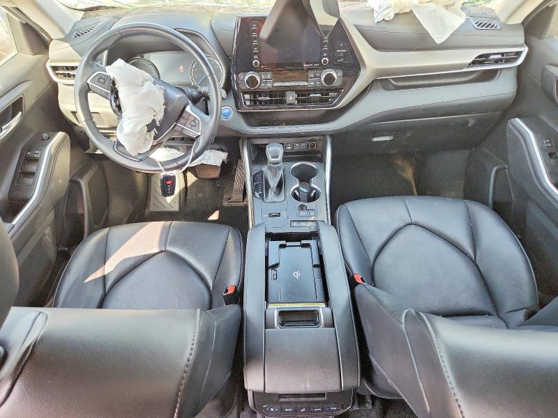 64952796 :رقم المزاد ، 5TDHBRCH5NS545747 vin ، 2022 Toyota Highlander Hybrid مزاد بيع