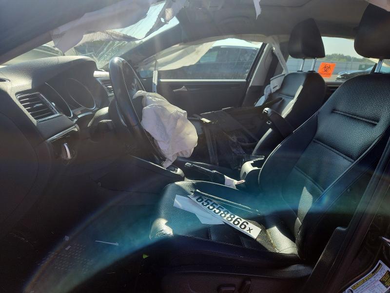 65558866 :رقم المزاد ، 3VWL17AJ6HM214393 vin ، 2017 Volkswagen Jetta مزاد بيع