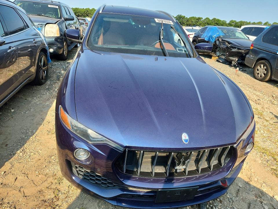 Продажа на аукционе авто 2019 Maserati Levante, vin: ZN661XUA2KX332758, номер лота: 64518556
