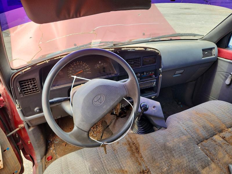 65678886 :رقم المزاد ، 4TARN81A0RZ176937 vin ، 1994 Toyota Pickup مزاد بيع