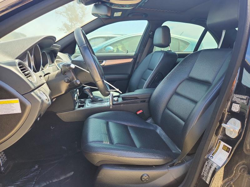 64322166 :رقم المزاد ، WDDGF8AB8EG250604 vin ، 2014 Mercedes-benz C مزاد بيع