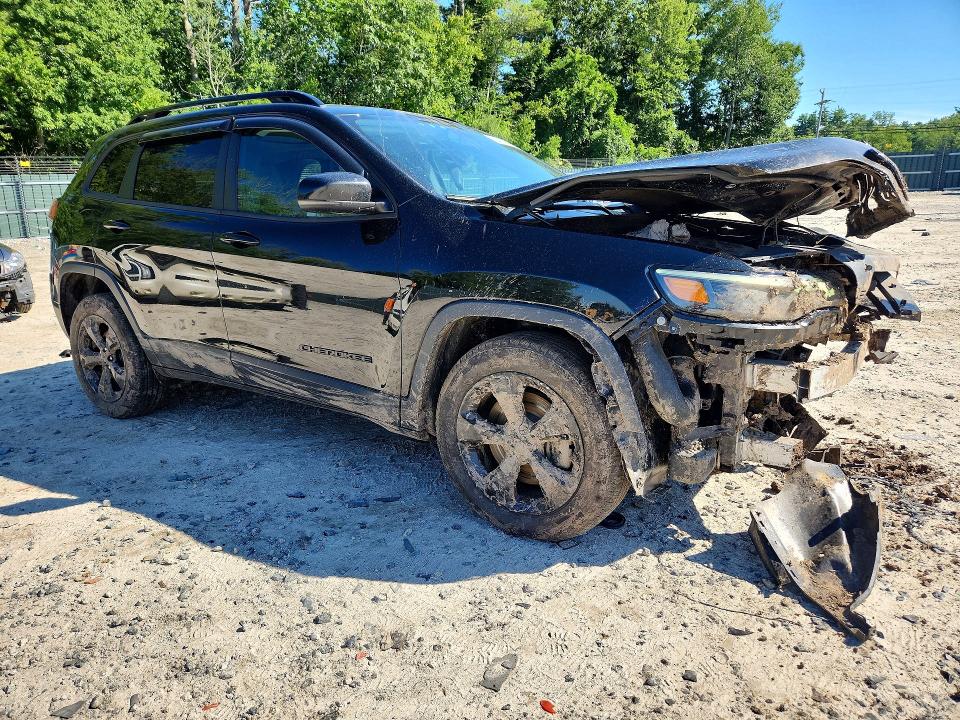 63466586 :رقم المزاد ، 1C4PJMLX0KD473159 vin ، 2019 Jeep Cherokee مزاد بيع
