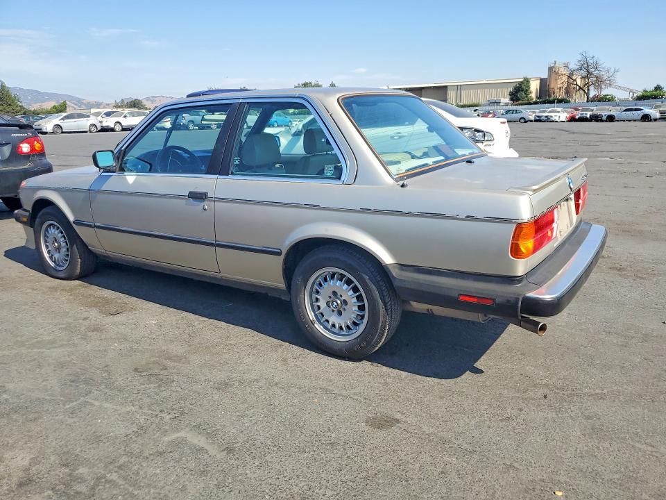 64693126 :رقم المزاد ، WBAAB5405G9684178 vin ، 1986 Bmw 325 مزاد بيع