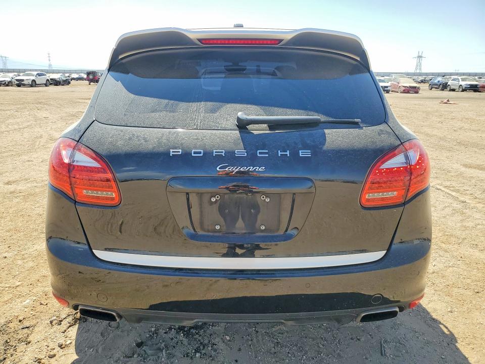 Продаж на аукціоні авто 2014 Porsche Cayenne, vin: WP1AA2A20ELA09556, номер лоту: 64233886