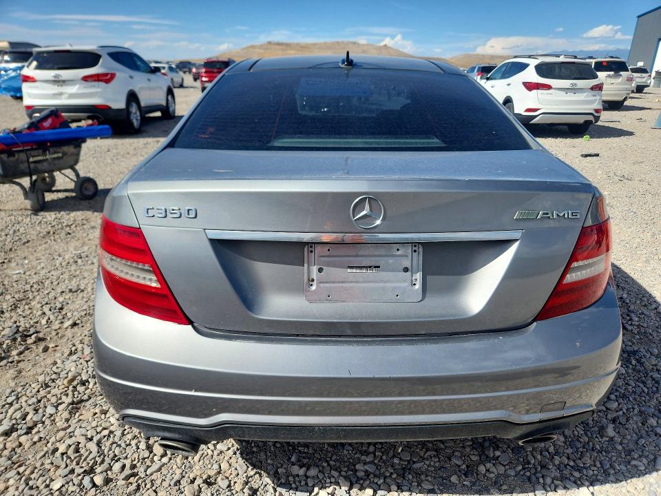 65551636 :رقم المزاد ، WDDGJ8JB3FG442321 vin ، 2015 Mercedes-benz C مزاد بيع