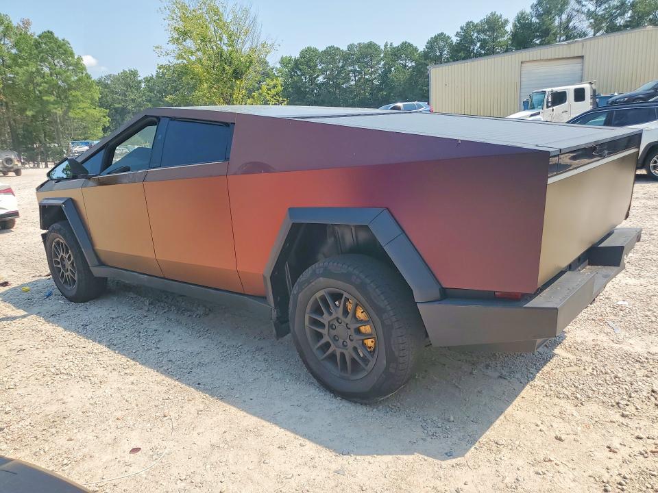 63935686 :رقم المزاد ، 7G2CEHED9SA069485 vin ، 2025 Tesla Cybertruck مزاد بيع