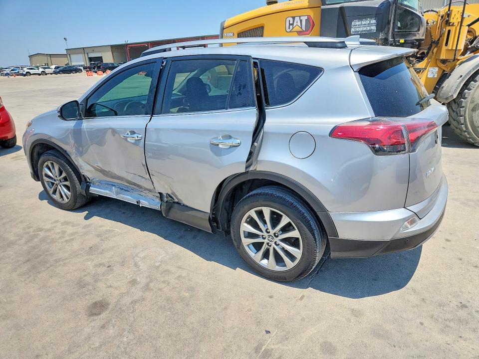 Продаж на аукціоні авто 2017 Toyota Rav4, vin: 2T3YFREV4HW325929, номер лоту: 63648866