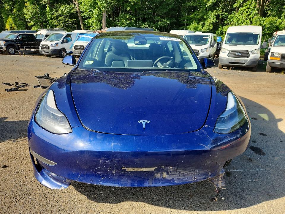 2022 Tesla Model 3 მანქანა იყიდება აუქციონზე, vin: 5YJ3E1EA3NF370471, აუქციონის ნომერი: 65989996