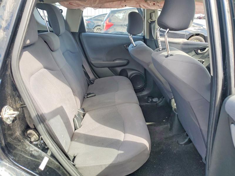 65282096 :رقم المزاد ، LUCGE8H58D3004683 vin ، 2013 Honda Fit مزاد بيع