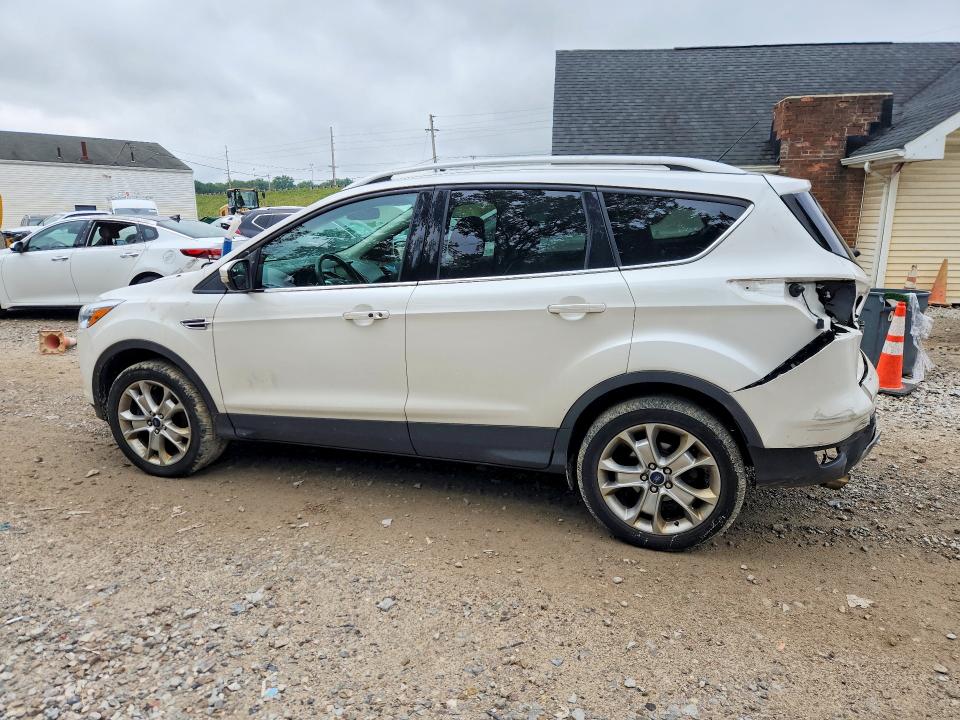 Auction sale of the 2016 Ford Escape, vin: 1FMCU9J91GUA07587, lot number: 64398426
