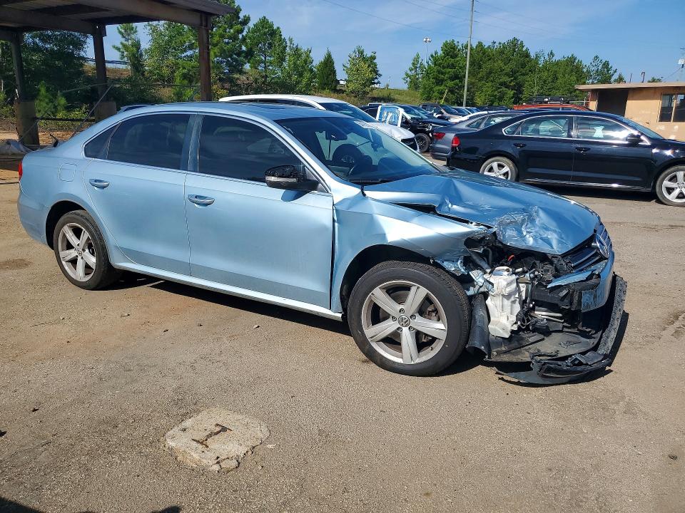 Продаж на аукціоні авто 2013 Volkswagen Passat, vin: 1VWBH7A32DC107698, номер лоту: 64475916
