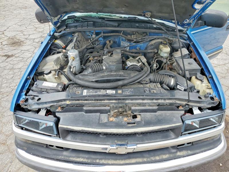 63677516 :رقم المزاد ، 1GCCS14511K175575 vin ، 2001 Chevrolet S Truck مزاد بيع