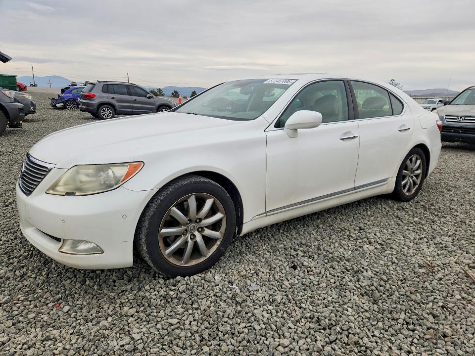 67347466 :رقم المزاد ، JTHBL46F485056670 vin ، 2008 Lexus Ls مزاد بيع