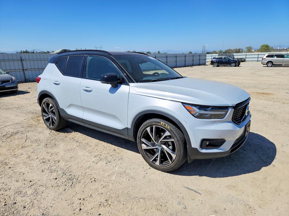 65668316 :رقم المزاد ، YV4162UMXM2605551 vin ، 2021 Volvo Xc40 مزاد بيع