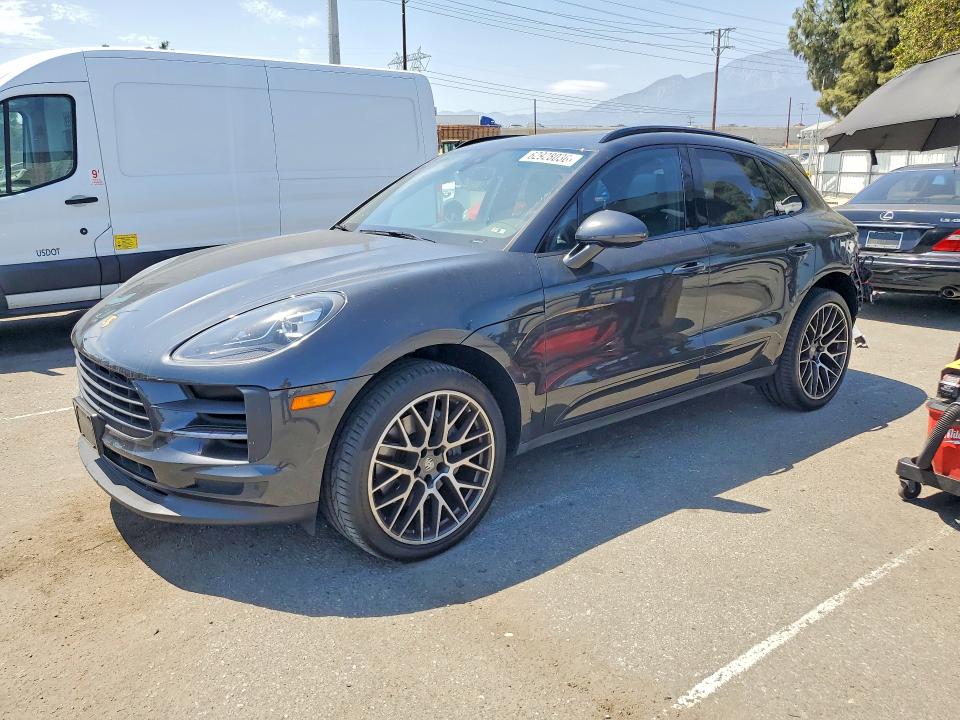 62928036 :رقم المزاد ، WP1AB2A51MLB30084 vin ، 2021 Porsche Macan مزاد بيع
