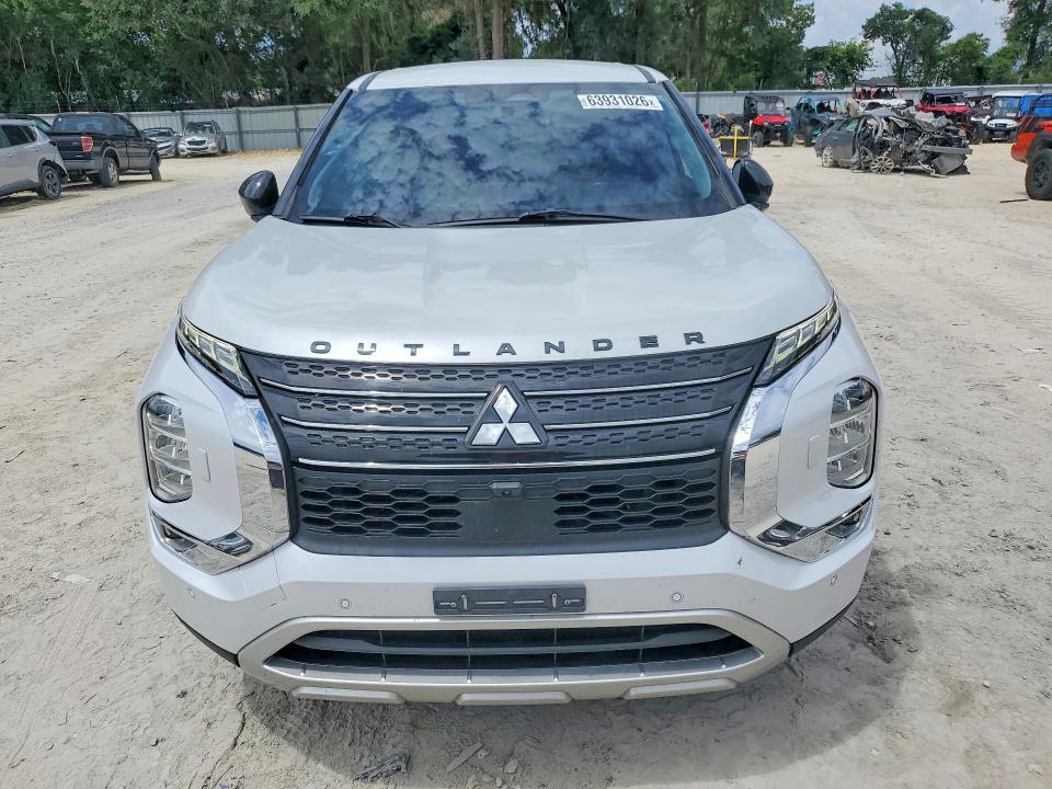 Продаж на аукціоні авто 2022 Mitsubishi Outlander, vin: JA4J4UA8XNZ054035, номер лоту: 63931026