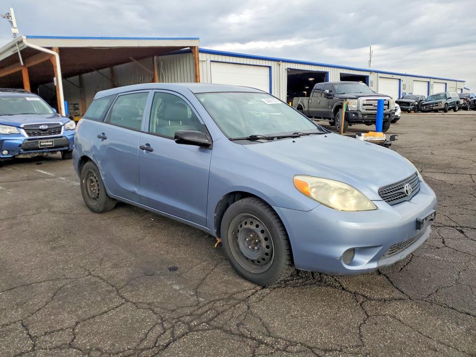 64501936 :رقم المزاد ، 2T1KR32E86C596921 vin ، 2006 Toyota Matrix مزاد بيع