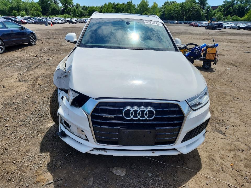 63738646 :رقم المزاد ، WA1ECCFS0JR020585 vin ، 2018 Audi Q3 مزاد بيع