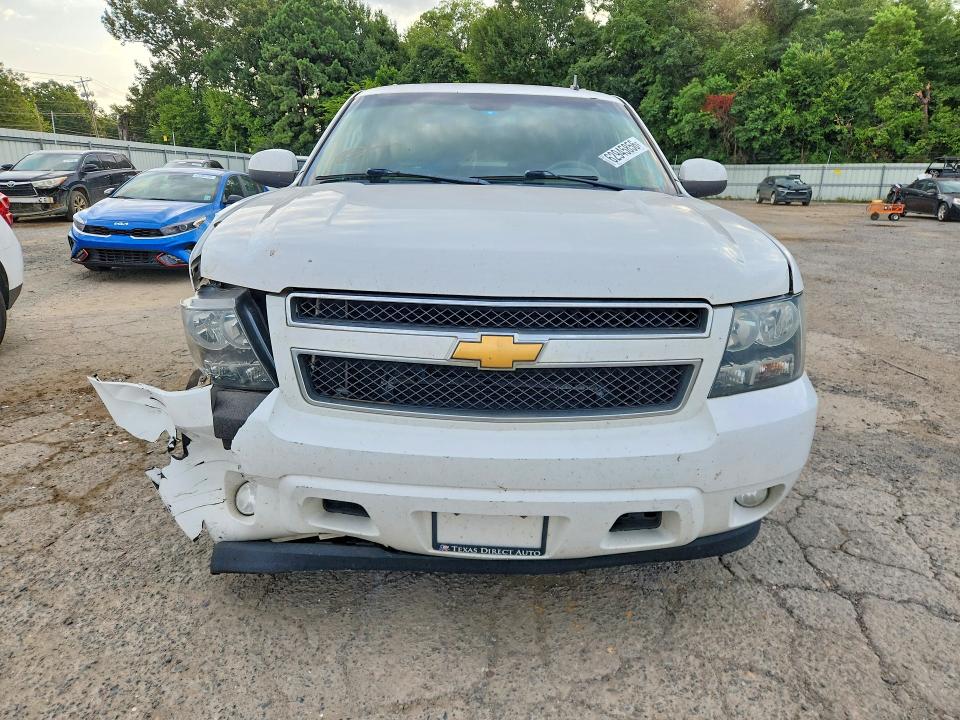 62945856 :رقم المزاد ، 1GNSCJE00CR219658 vin ، 2012 Chevrolet Suburban مزاد بيع