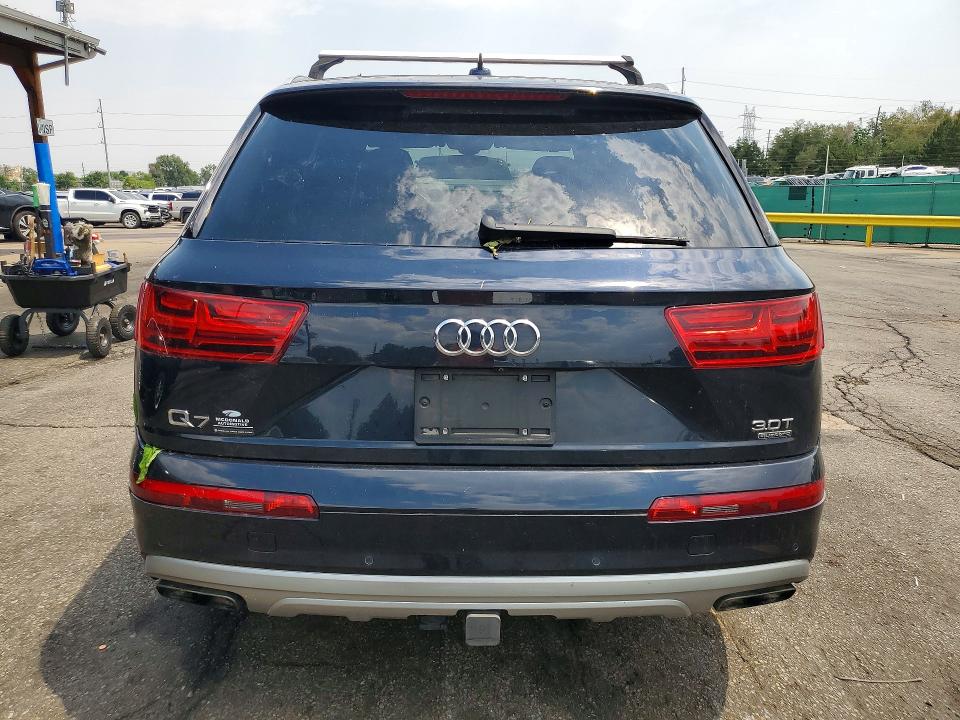 2017 Audi Q7 მანქანა იყიდება აუქციონზე, vin: WA1VAAF76HD033886, აუქციონის ნომერი: 62673016