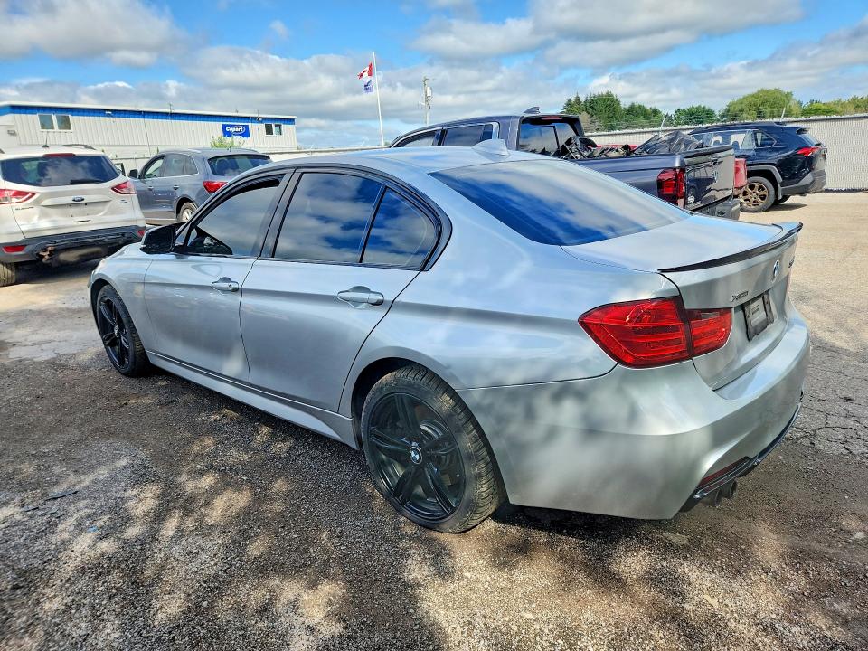 66240916 :رقم المزاد ، WBA3B3G5XFNT19621 vin ، 2015 Bmw 328 مزاد بيع