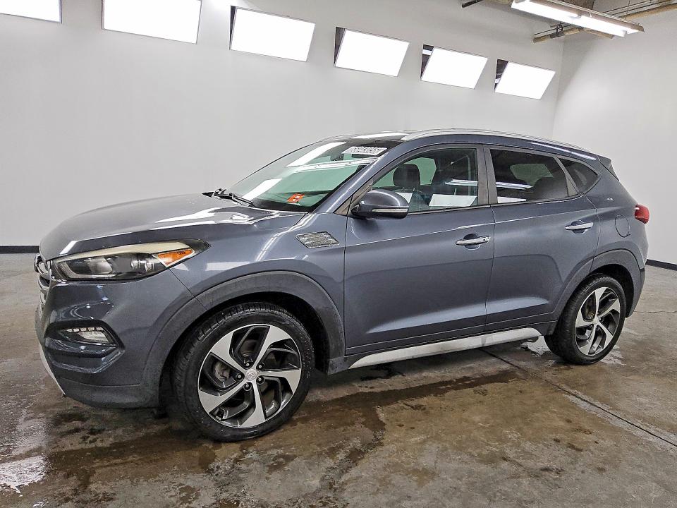 65043056 :رقم المزاد ، KM8J3CA26HU380717 vin ، 2017 Hyundai Tucson مزاد بيع
