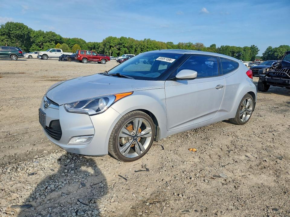 2017 Hyundai Veloster მანქანა იყიდება აუქციონზე, vin: KMHTC6AD8HU316691, აუქციონის ნომერი: 66957496