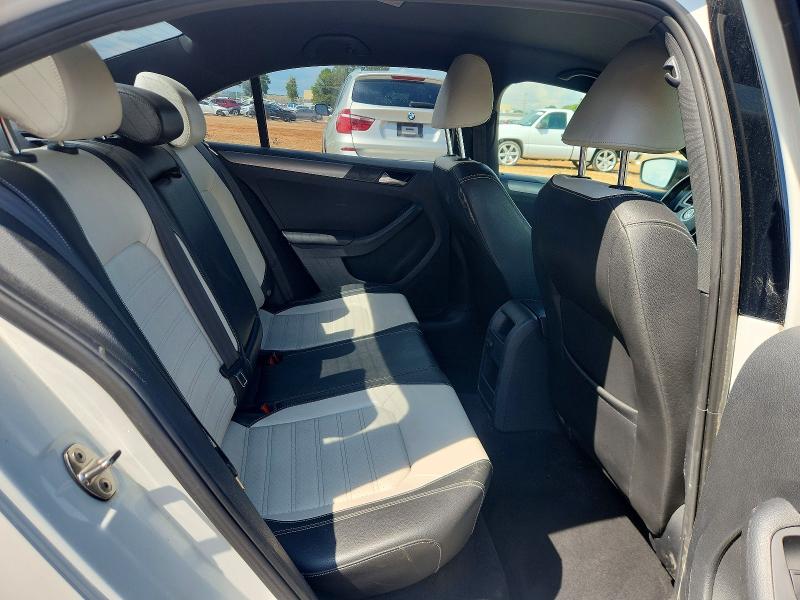 Продаж на аукціоні авто 2016 Volkswagen Jetta, vin: 3VWD17AJ2GM415453, номер лоту: 64086026