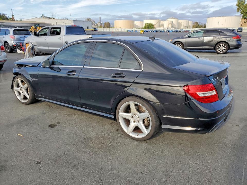 Продаж на аукціоні авто 2013 Mercedes-benz C, vin: WDDGF7HB8DA742048, номер лоту: 64252336