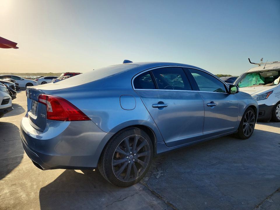 Продажа на аукционе авто 2018 Volvo S60, vin: LYV402HM1JB171655, номер лота: 65023936