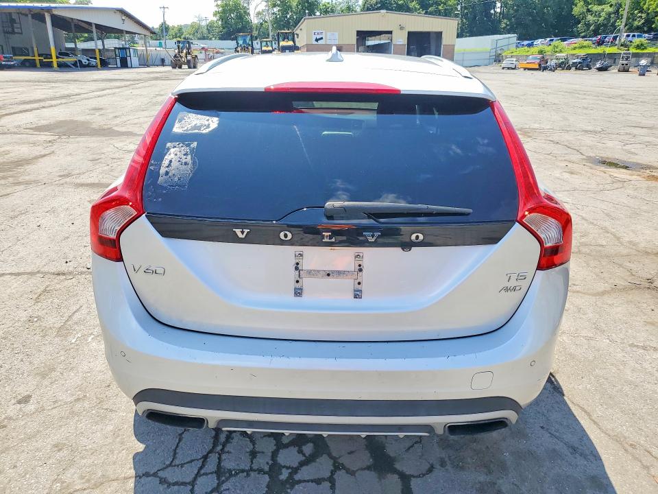 Продаж на аукціоні авто 2018 Volvo V60 Cross Country, vin: YV440MWM7J2045068, номер лоту: 63264036