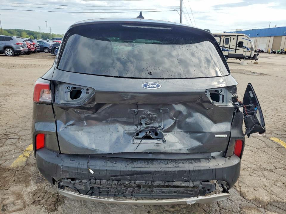 2020 Ford Escape მანქანა იყიდება აუქციონზე, vin: 1FMCU0G66LUC33367, აუქციონის ნომერი: 67069356