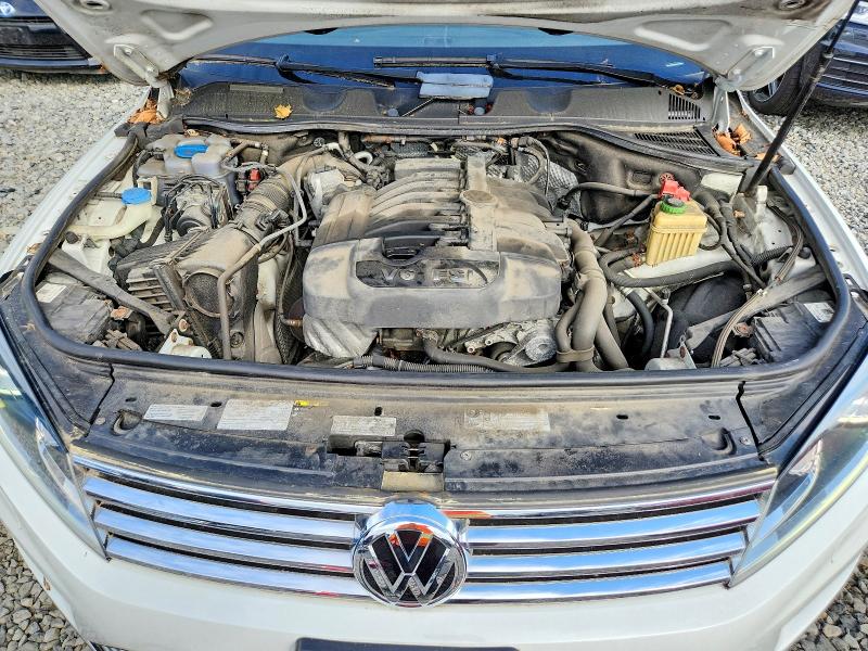 Aukcja sprzedaży 2016 Volkswagen Touareg, vin: WVGEF9BP9GD006400, numer aukcji: 63783556