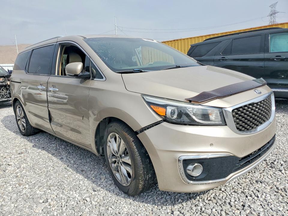 64474806 :رقم المزاد ، KNDME5C11F6038539 vin ، 2015 Kia Sedona مزاد بيع