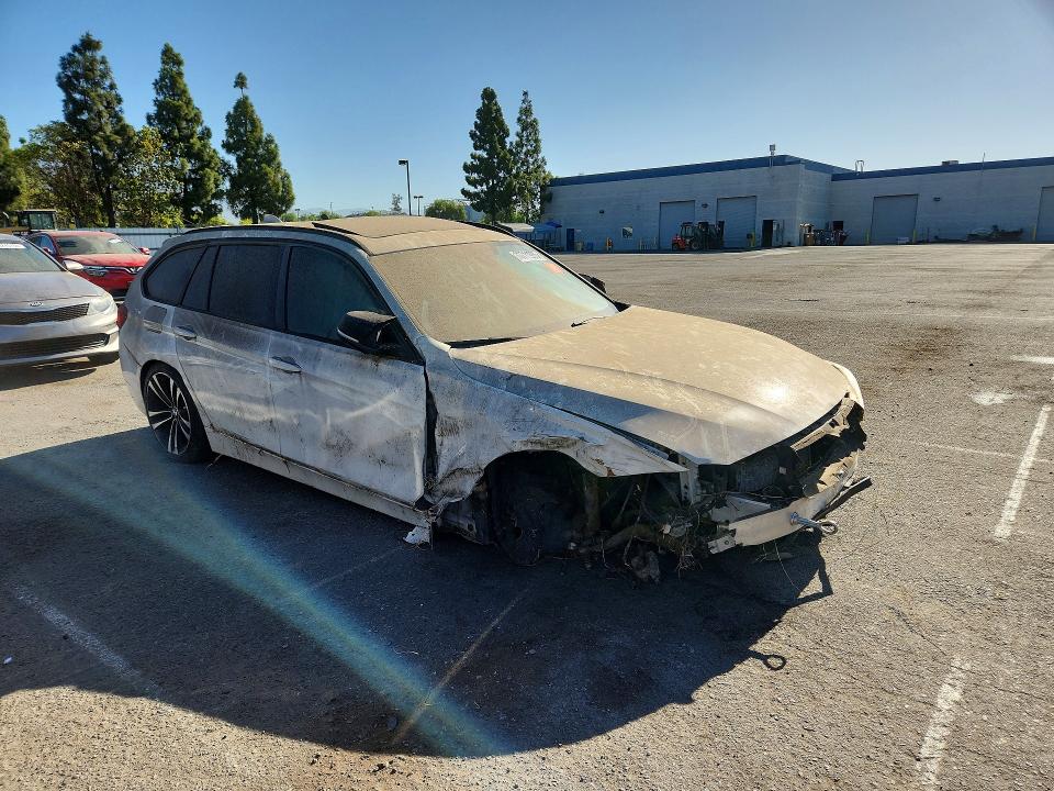 2018 Bmw 330 მანქანა იყიდება აუქციონზე, vin: WBA8K3C52JA023858, აუქციონის ნომერი: 63711966