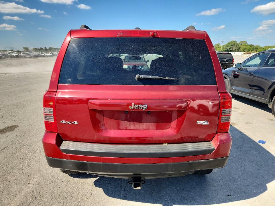 65874046 :رقم المزاد ، 1C4NJRFB0FD217887 vin ، 2015 Jeep Patriot مزاد بيع