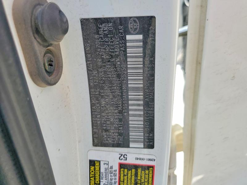 65544806 :رقم المزاد ، 4T1G11AK4MU425250 vin ، 2021 Toyota Camry مزاد بيع
