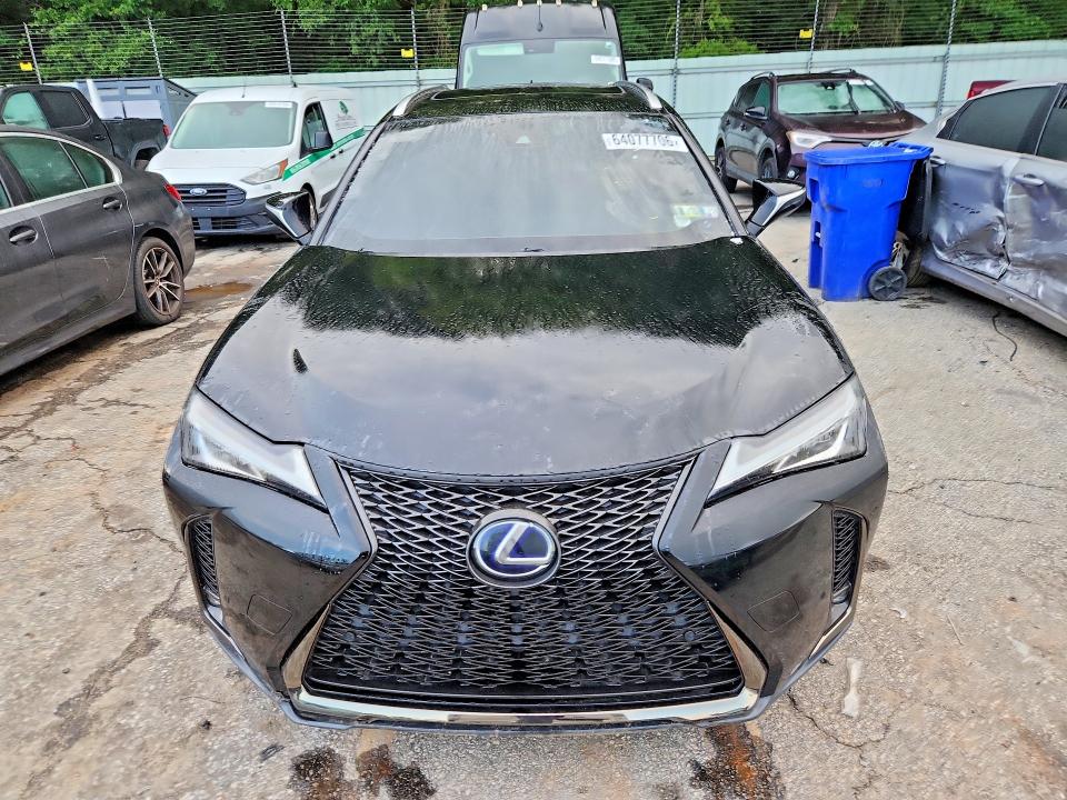 64077706 :رقم المزاد ، JTHU9JBH9K2009897 vin ، 2019 Lexus Ux مزاد بيع