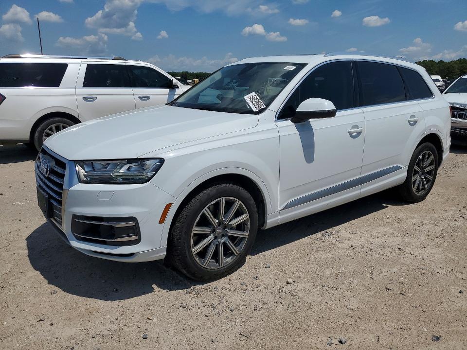 66828996 :رقم المزاد ، WA1LAAF75JD010077 vin ، 2018 Audi Q7 مزاد بيع