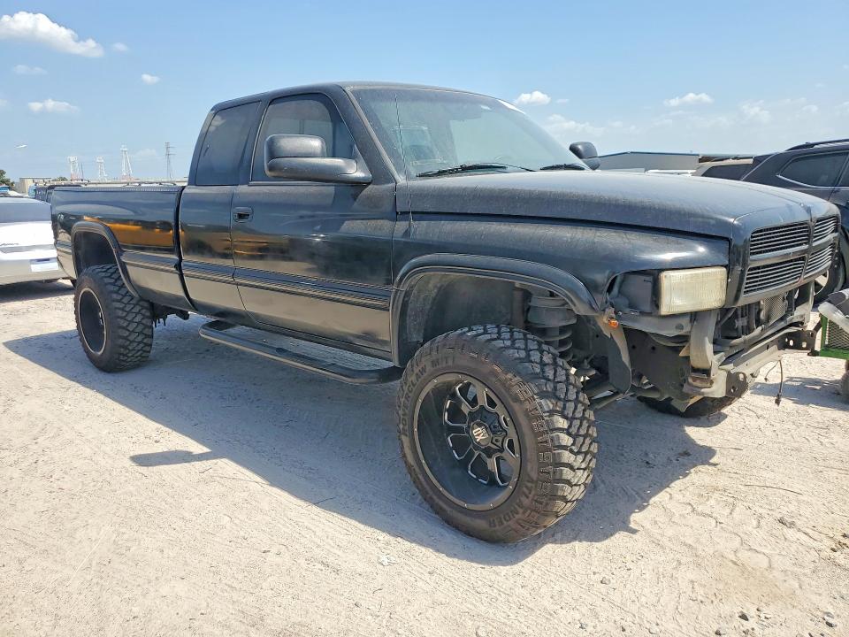 1997 Dodge Ram 1500 მანქანა იყიდება აუქციონზე, vin: 3B7HF13Z2VM515586, აუქციონის ნომერი: 66008646