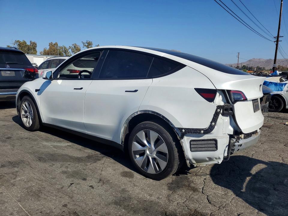 Продажа на аукционе авто 2023 Tesla Model Y, vin: 7SAYGDEEXPA153779, номер лота: 63338706