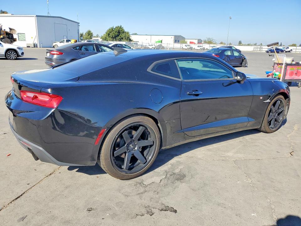 65871566 :رقم المزاد ، 1G1FC1RX5J0188094 vin ، 2018 Chevrolet Camaro مزاد بيع