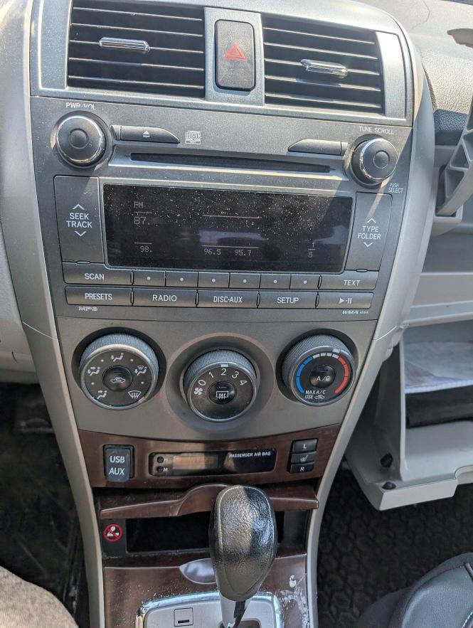62494926 :رقم المزاد ، 2T1BU4EE9BC714582 vin ، 2011 Toyota Corolla مزاد بيع