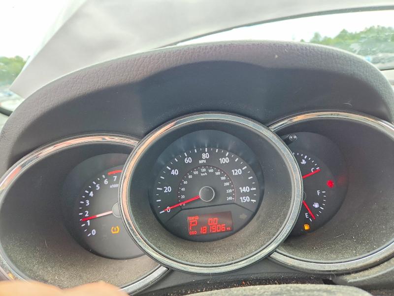 65536776 :رقم المزاد ، 5XYKTDA64DG385198 vin ، 2013 Kia Sorento مزاد بيع