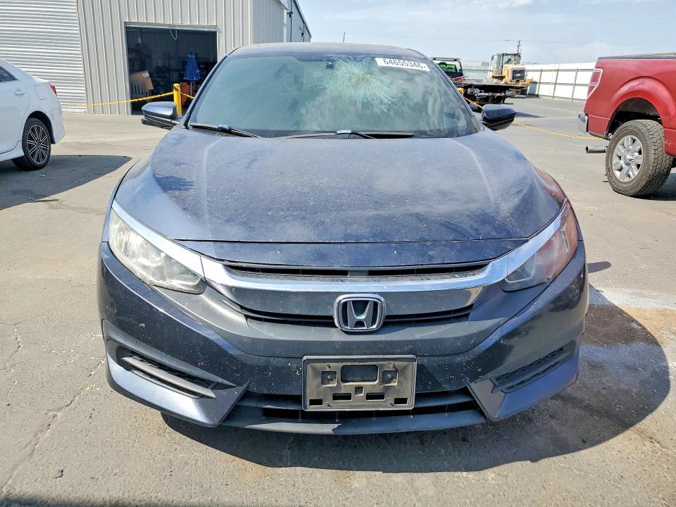 2017 Honda Civic მანქანა იყიდება აუქციონზე, vin: 2HGFC2F78HH555417, აუქციონის ნომერი: 64655346
