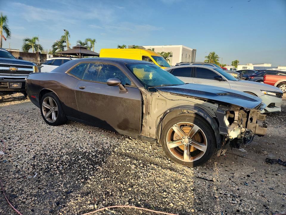 Продаж на аукціоні авто 2015 Dodge Challenger, vin: 2C3CDZAG2FH724265, номер лоту: 63727536