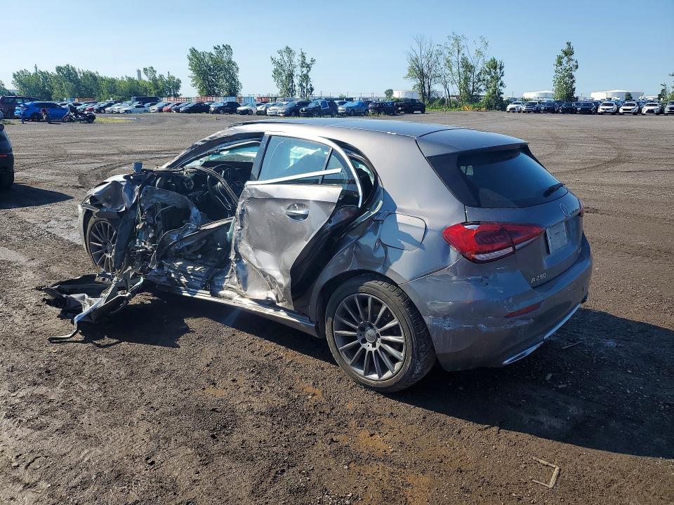 2020 Mercedes-benz A მანქანა იყიდება აუქციონზე, vin: WDD3F4HB3LJ154795, აუქციონის ნომერი: 63509276