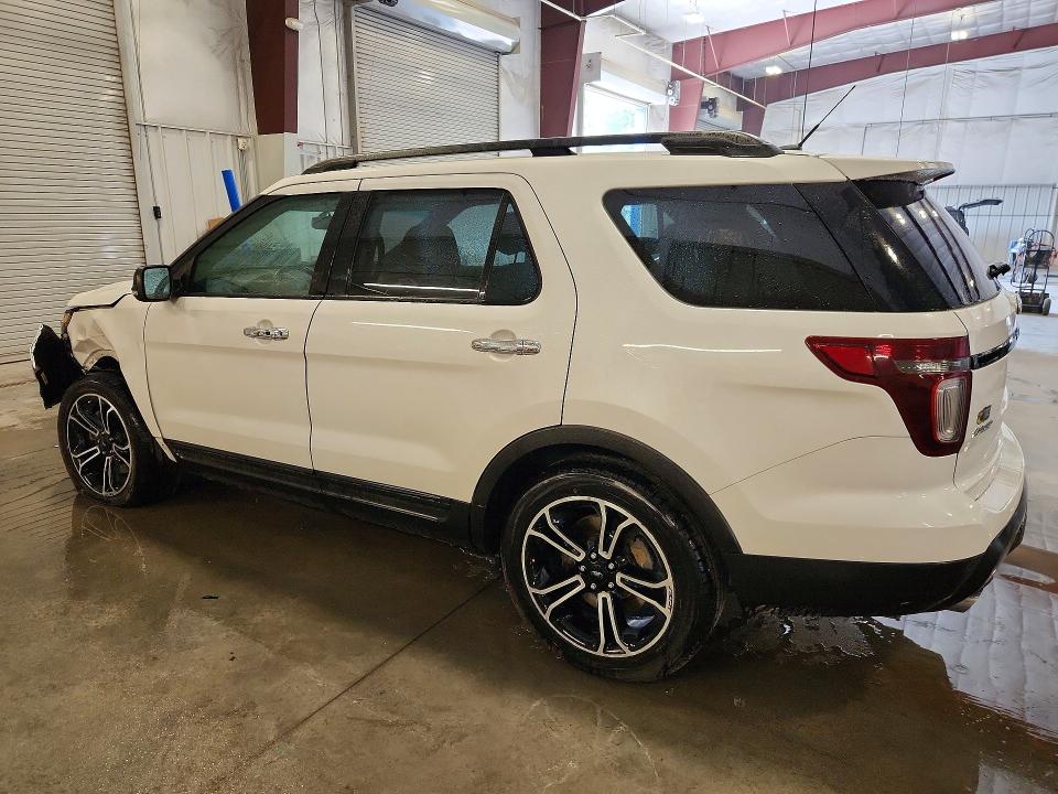 64269066 :رقم المزاد ، 1FM5K8GT1EGA43822 vin ، 2014 Ford Explorer مزاد بيع