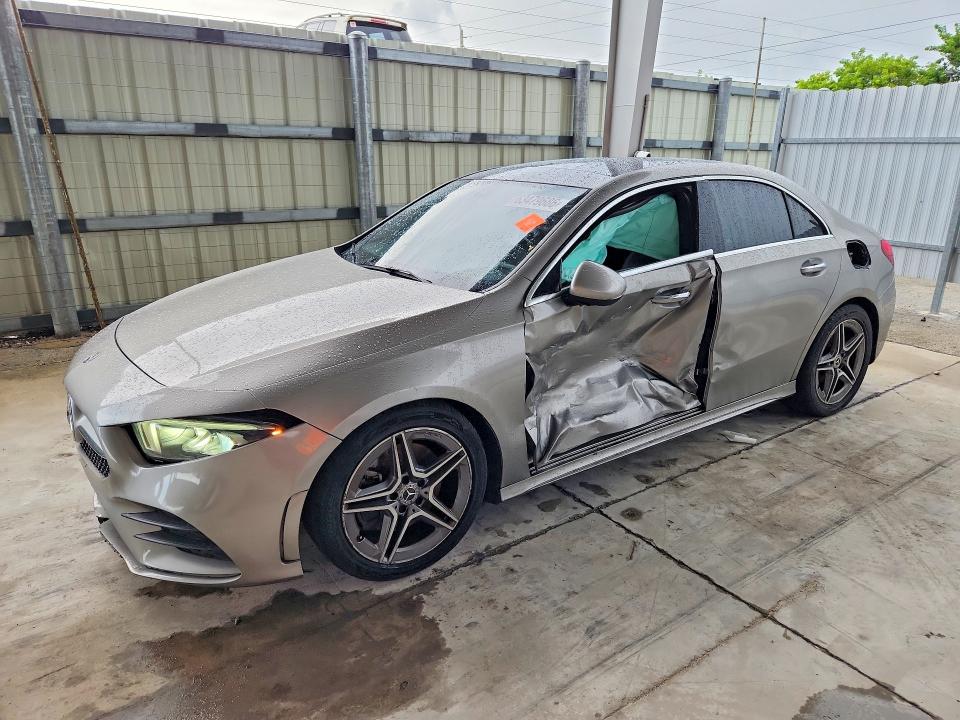 Продаж на аукціоні авто 2020 Mercedes-benz A, vin: W1K3G4EB7LJ226518, номер лоту: 63479686